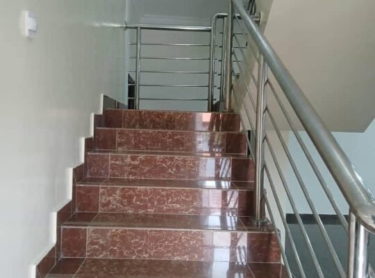 Bureau (duplex) en location a Kagbelen