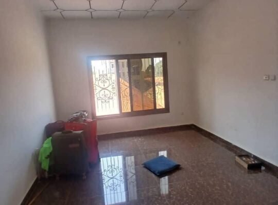 Bureau (duplex) en location a Kagbelen