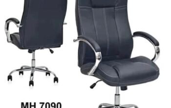 Chaise moderne M1