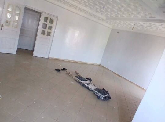 Bureau a louer a lambamyi