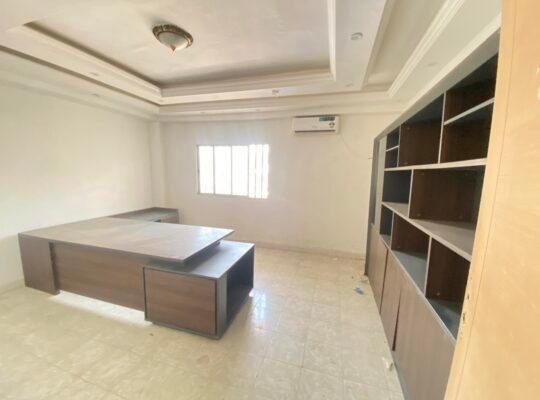 bureau a louer a kaloum